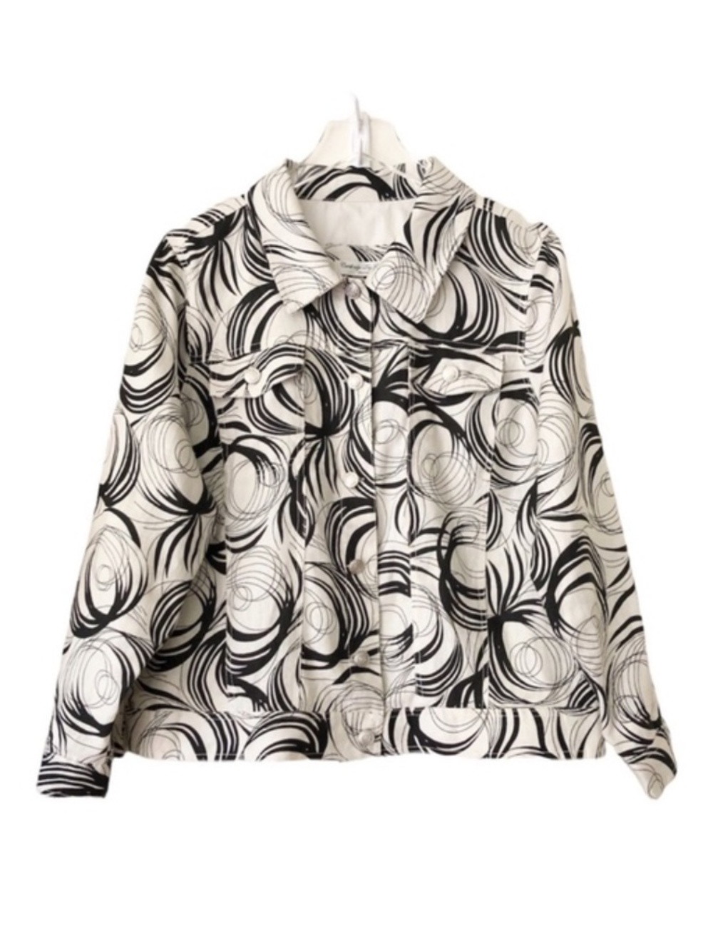 Cambridge Dry Goods | Vintage Linen Swirl Print Jean Jacket 1X White Black
